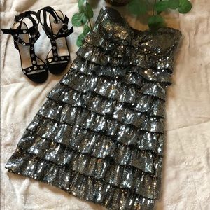 Strapless gray sequins cocktail dress w/ruffles